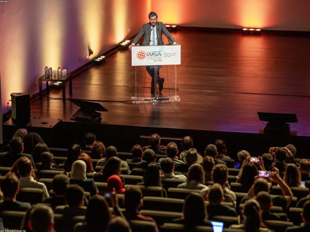 គំនិតឈ្នះរង្វាន់ក្នុងការកែលំអរអាជីព